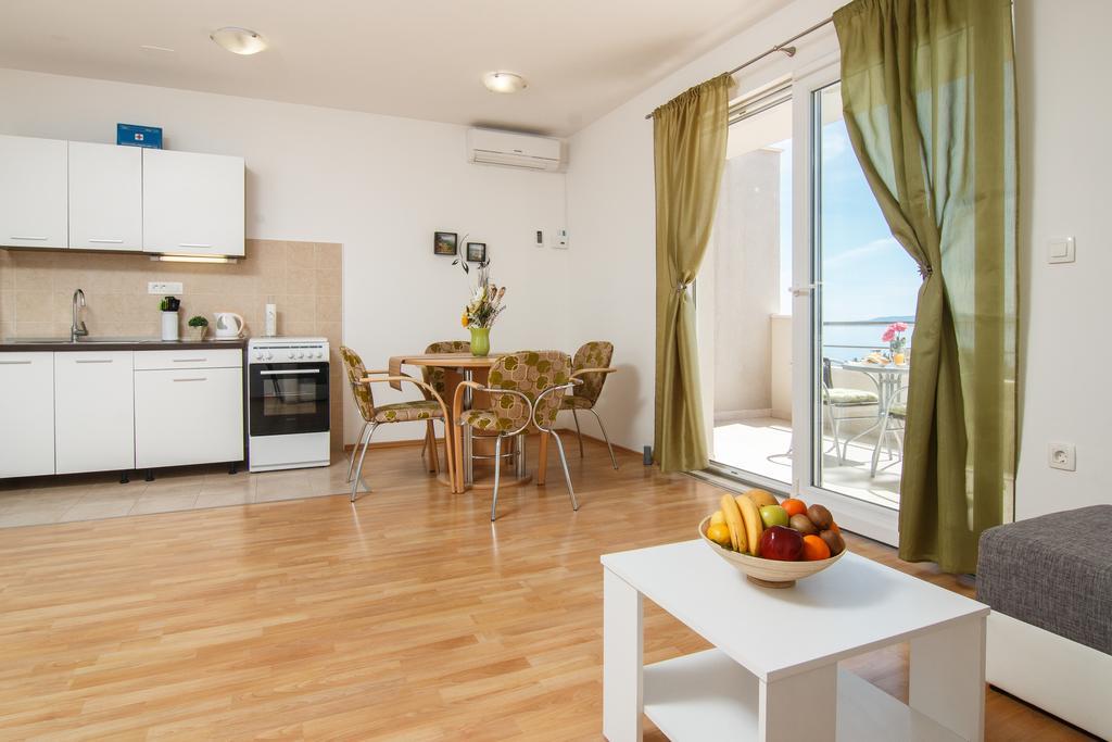 Apartments Villa Stari Koko Омиш Экстерьер фото