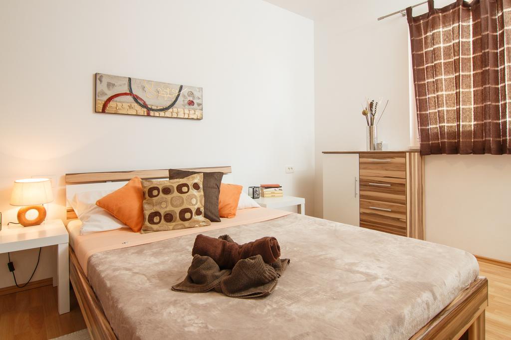 Apartments Villa Stari Koko Омиш Экстерьер фото